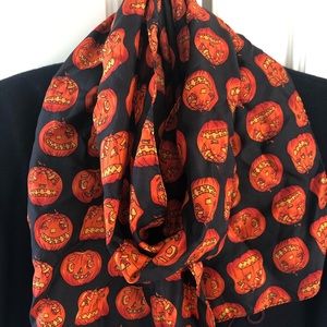 ECHO 100% Silk 🎃 Scarf